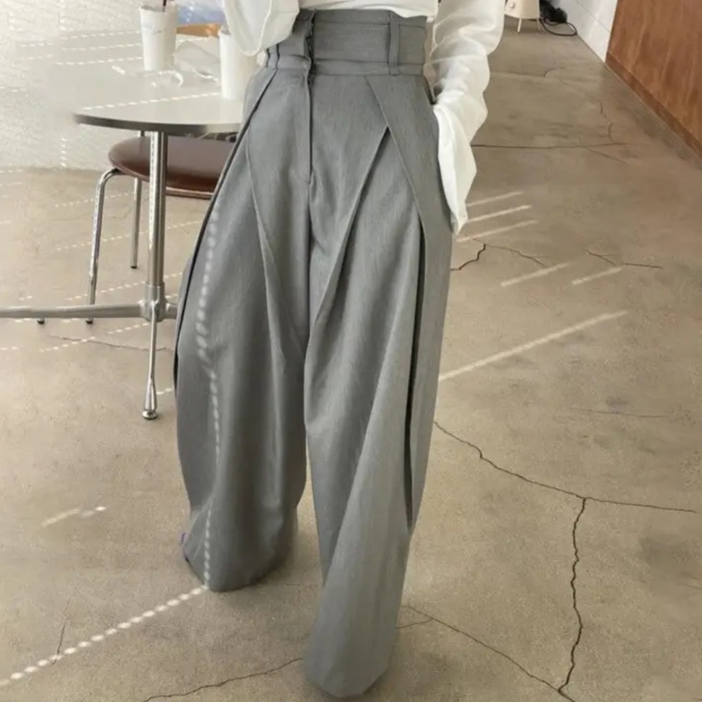 Black High-Waisted Wide-Leg Trousers